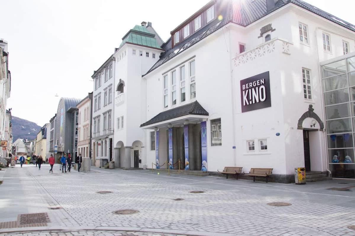 Dinbnb Apartments I Charming 3-Bedroom In The Heart Of The City Bergen Extérieur photo